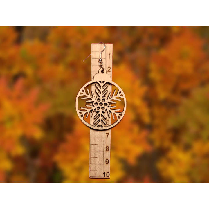 Boucles d’oreilles flocon en bois – esprit hivernal et naturel