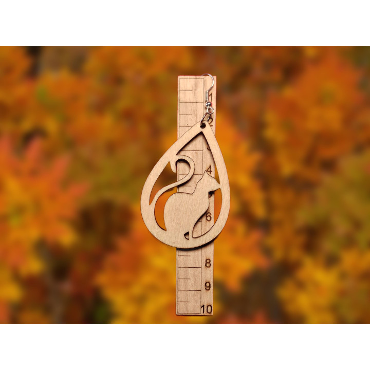 Boucles d’oreilles en bois – Chat stylisé