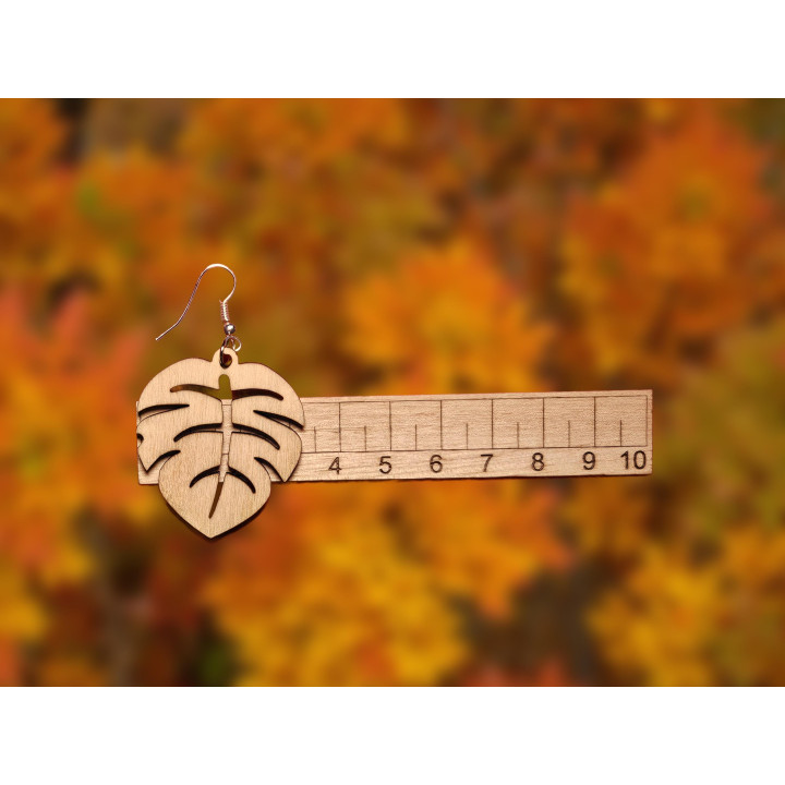 Boucles d’oreilles en bois – Feuille tropicale (Monstera)