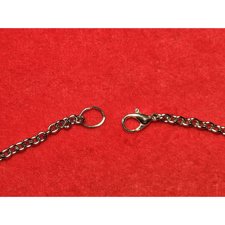 Collier cœur bois gravé feuille – pendentif artisanal sur chaîne acier inoxydable