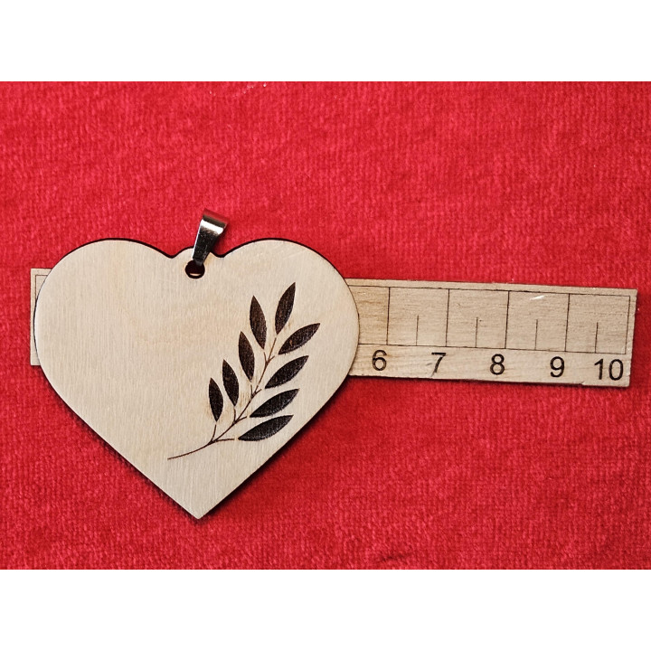 Collier cœur bois gravé feuille – pendentif artisanal sur chaîne acier inoxydable