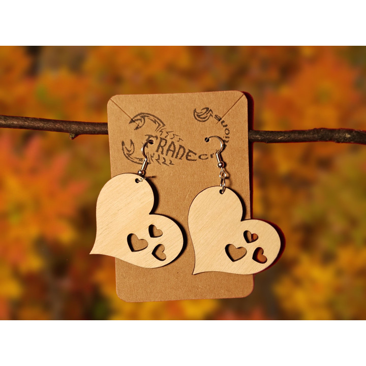 Boucles d'oreilles cœur ajouré bois