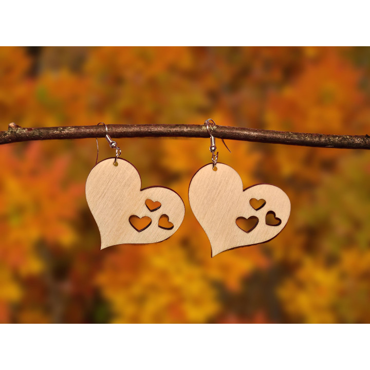 Boucles d'oreilles cœur ajouré bois