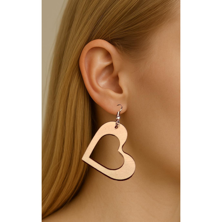 Boucles d'oreilles cœur ajouré bois naturel