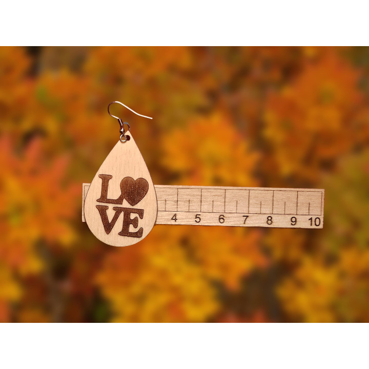 Boucles d'oreilles LOVE bois naturel